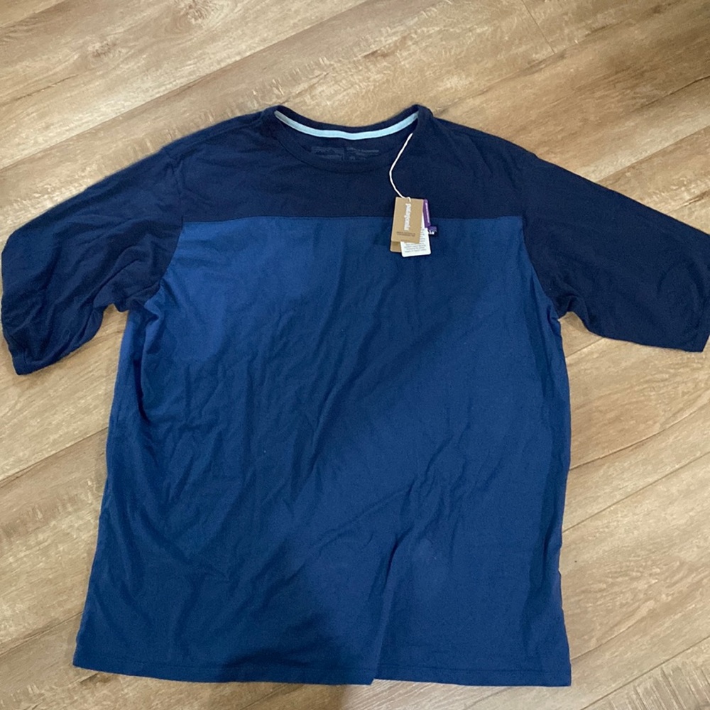 BRAND NEW Patagonia Cotton In Conversion Tee in Blue